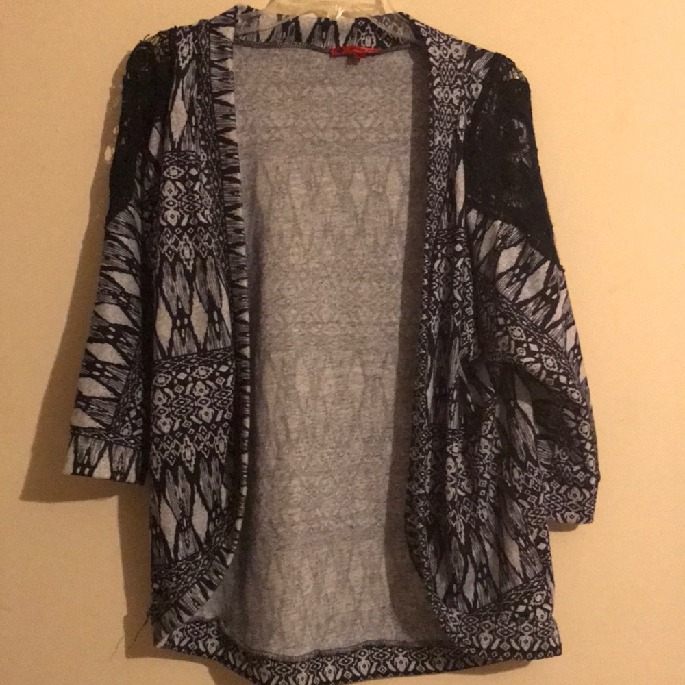 A black and grey cardigan!